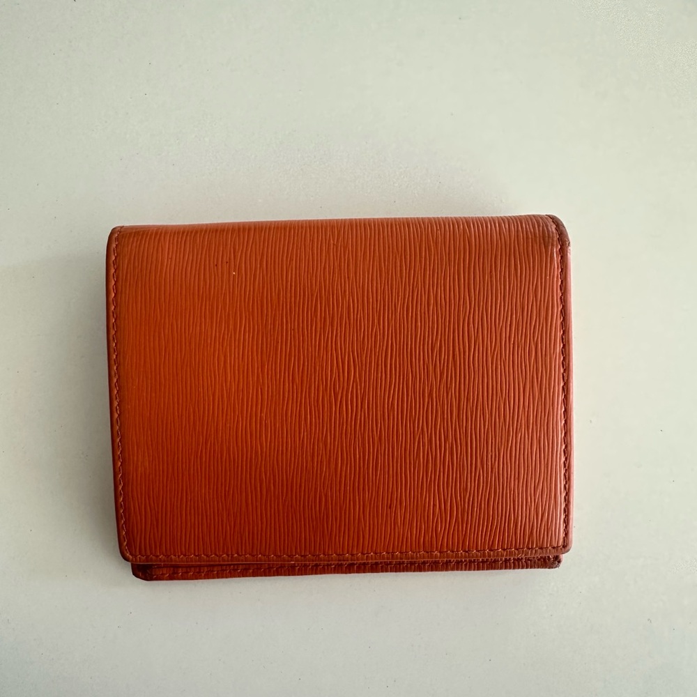 Prada Papaya Vitello Move Bifold Compact - Picture 2 of 4